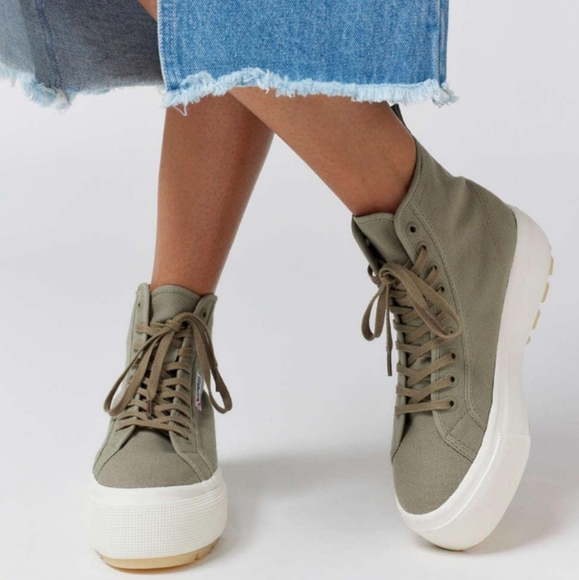 Superga 2708 Green Safari Platform Hi Top Tank Sneaker - Picture 2 of 14